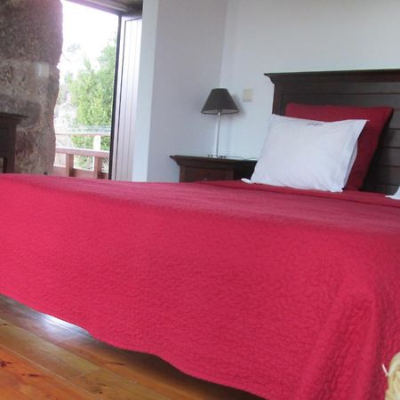 Quinta De Lourosa Guest House Lousada Room photo